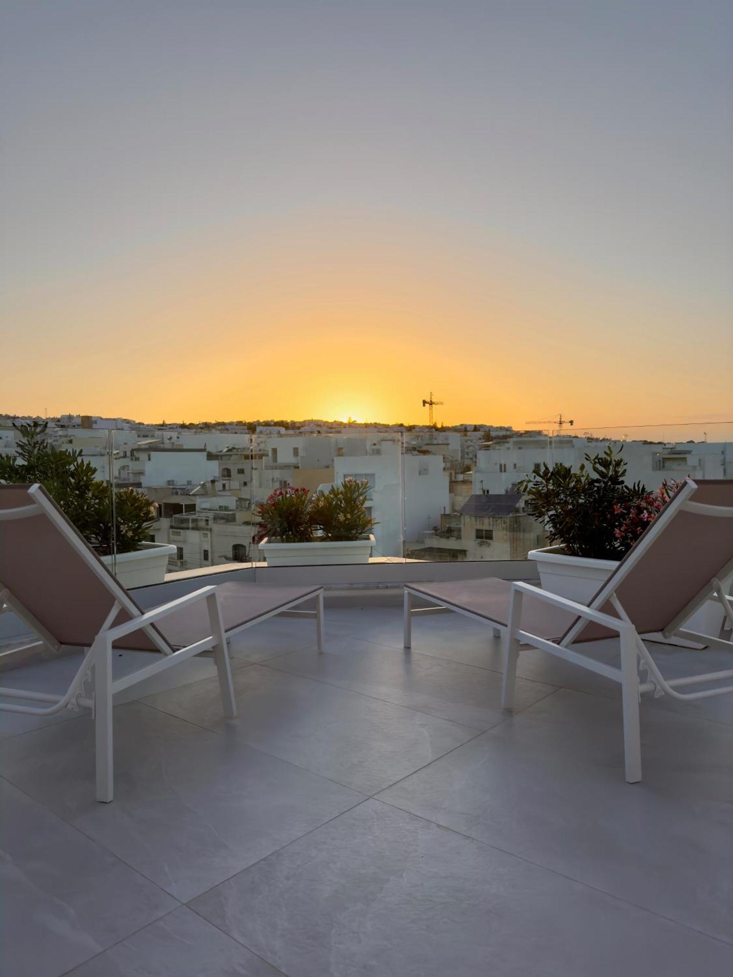 C'Est La Vie Boutik Swieqi Is-Swieqi Экстерьер фото